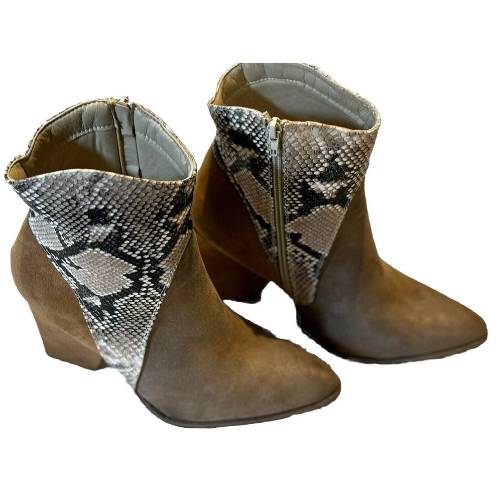 JF Ankle Booties Cowgirl Boots Size 10 Snake Skin tan block heel faux suede boho